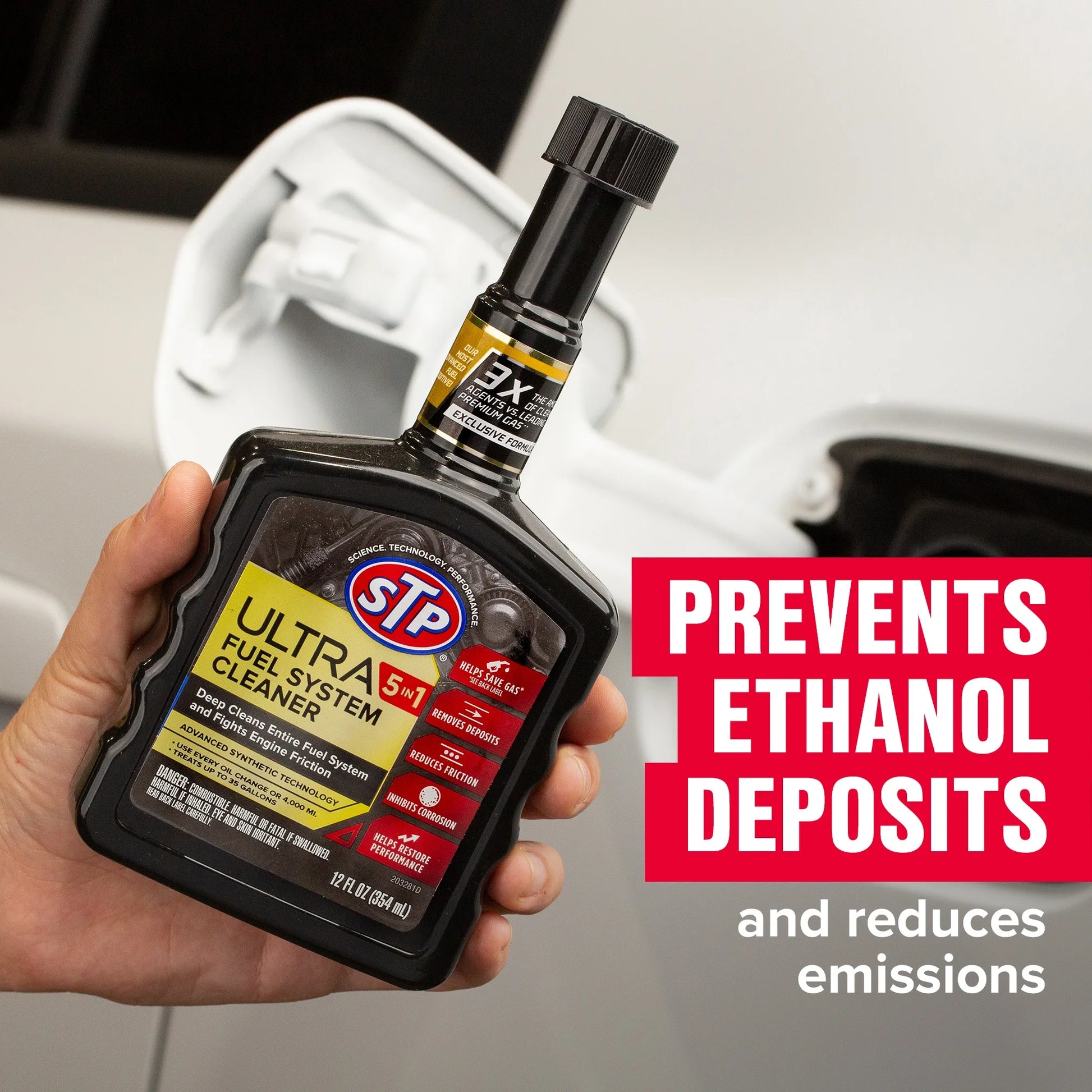 STP (R) Ultra 5 in 1 Fuel System Cleaner - 12 OZ